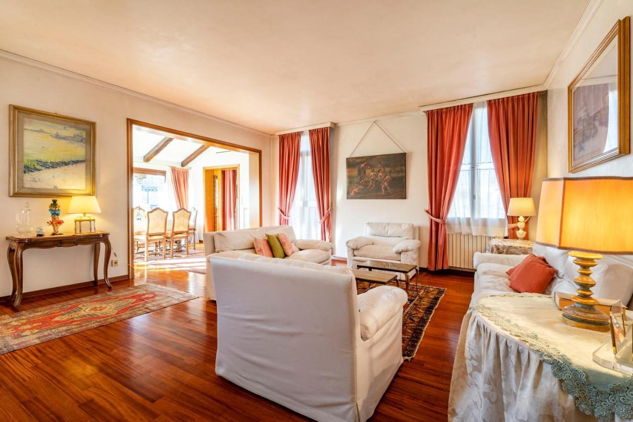 Apartment Palazzo Gradenigo By Wonderful Italy Venice